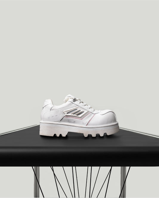 FV11CARTEL V1S1ON01 CRACKED WHITE PLATFORM DERBY